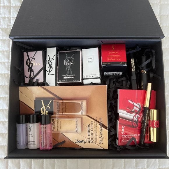 Yves Saint Laurent Makeup Ysl Beauty Box With 4 Items From The 223